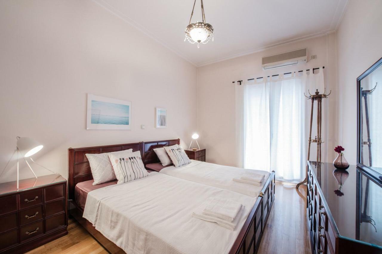 Retro Apartment At Trendy Exarcheia Афины Экстерьер фото