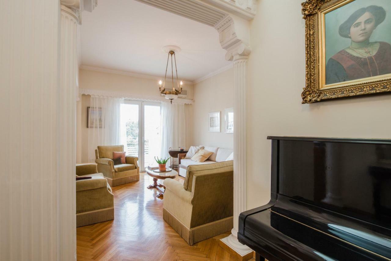 Retro Apartment At Trendy Exarcheia Афины Экстерьер фото